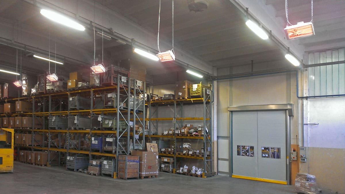 Industriële infrarood verwarming de zuinig lokaal verwarmen in bedrijfshal of loods