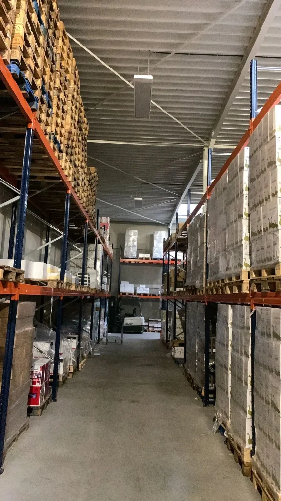 magazijn verwarming gangpaden
